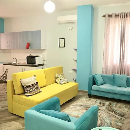 Flower Apartment *