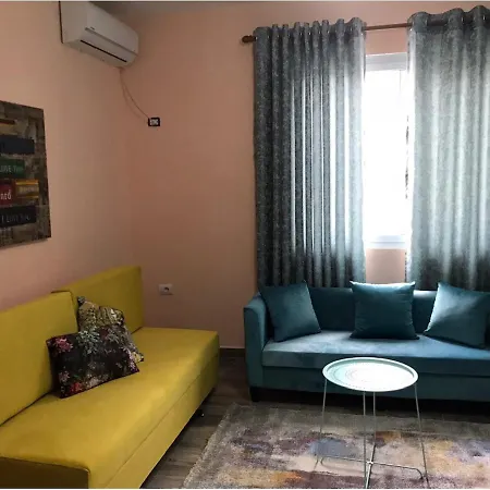 Flower Apartment Tirana